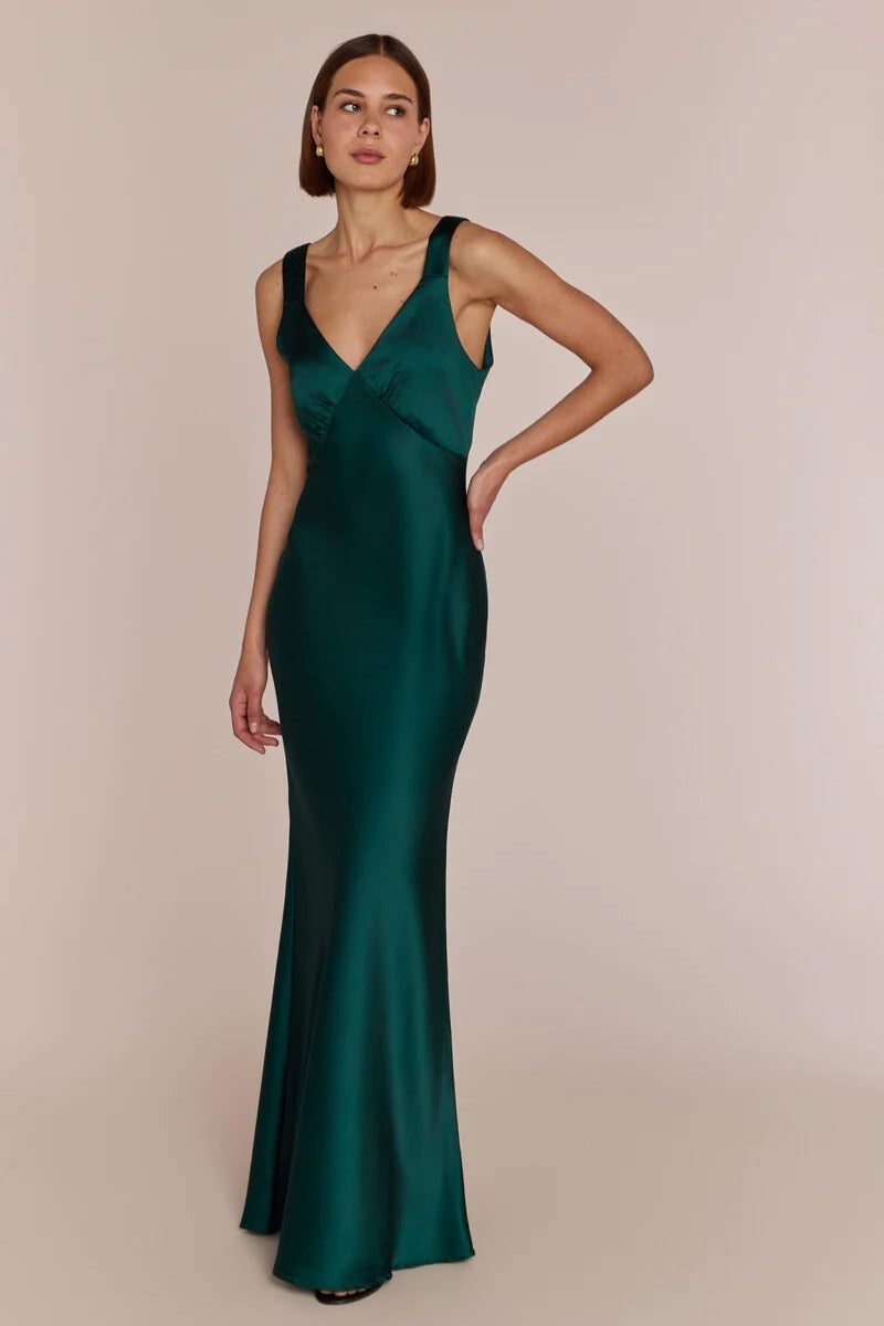 Bridesmaid Dress Hire | Bridesmaid Dresses | Something Borrowed Bridesmaid Dress Hire | Bridesmaid Dresses | Something Borrowed
